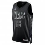 Brooklyn Nets Trikot Yuta Watanabe 18 Jordan 2022-23 Statement Edition Schwarz Swingman - Herren